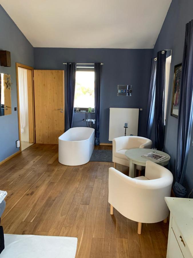 Design Appartment With Big Terrace Halsenbach エクステリア 写真